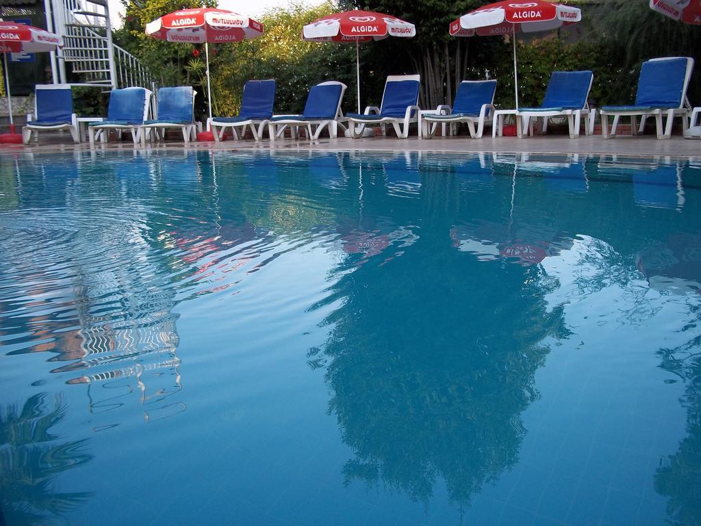 Erciyes Apart Hotel Fethiye Zimmer foto