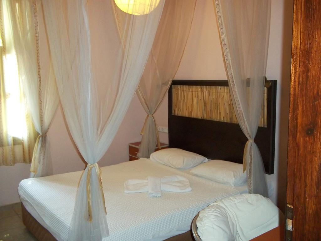 Erciyes Apart Hotel Fethiye Zimmer foto