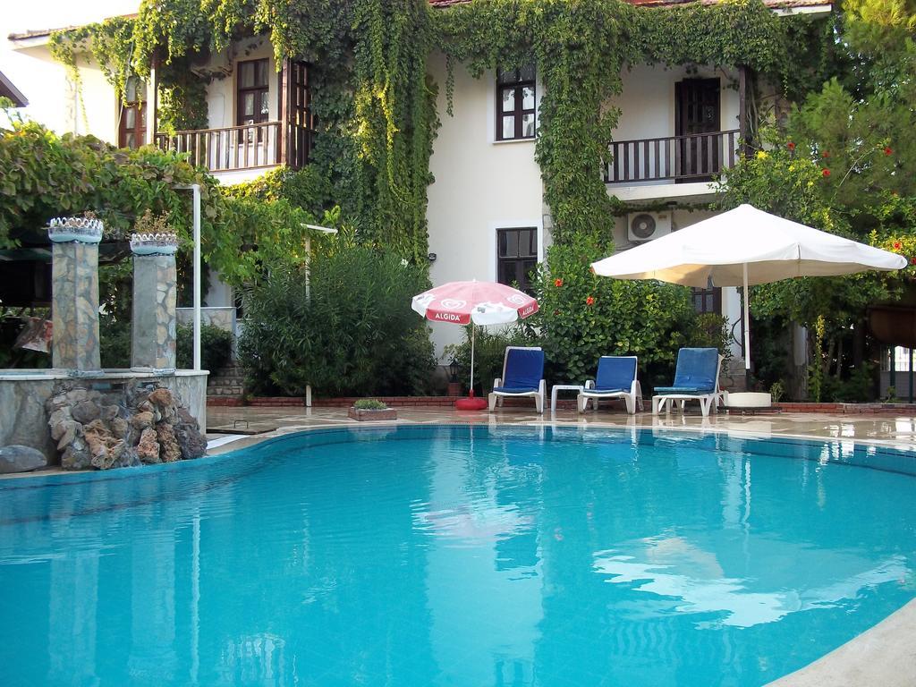 Erciyes Apart Hotel Fethiye Zimmer foto